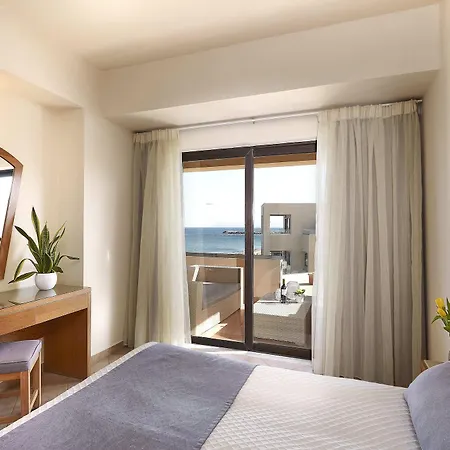 Blue Dome Aparthotel La Canea