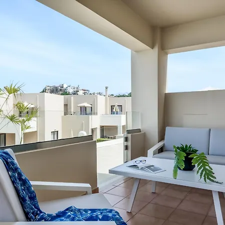 Blue Dome Aparthotel La Canea