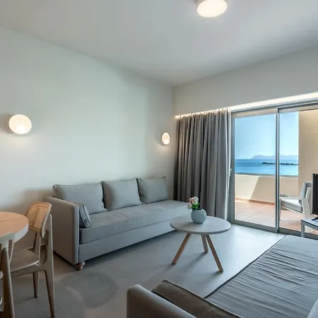 Aparthotel Blue Dome 3*